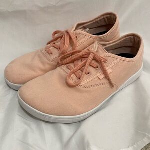 Whitin light pink sneakers womens toe box
